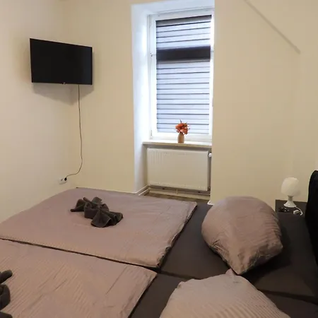 Apartment Deewa Base